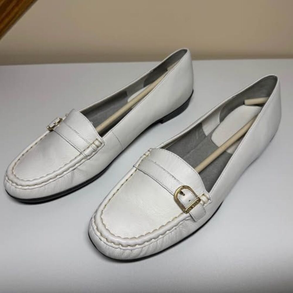 Ann Marino White Leather Loafers Size 7.5